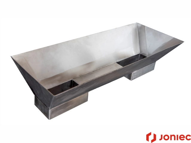 Trichter (Dosierer für Beton)